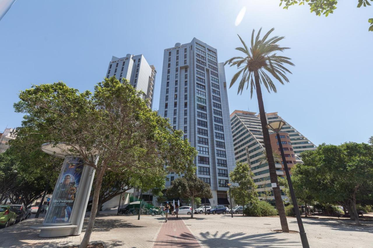 Apartup Opera Loft Love فالنسيا المظهر الخارجي الصورة