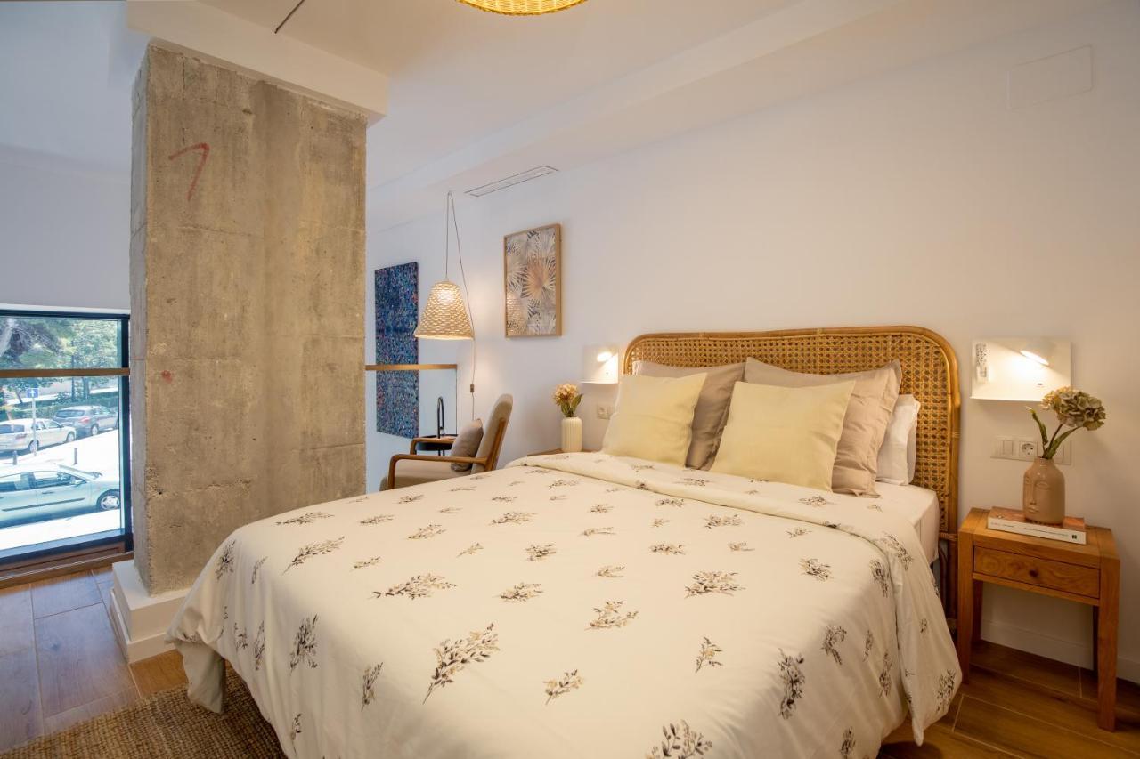 Apartup Opera Loft Love فالنسيا المظهر الخارجي الصورة
